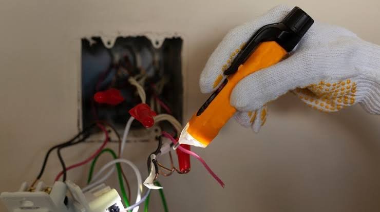 How to Fix Common Household Electrical Issues Safely Without an Electrician